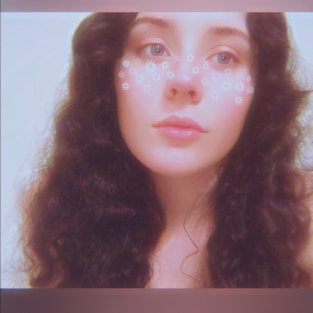 Meet your Posher, Desiree